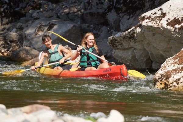 Canoë encadré en Famille - le Pont d'Arc à la journée avec